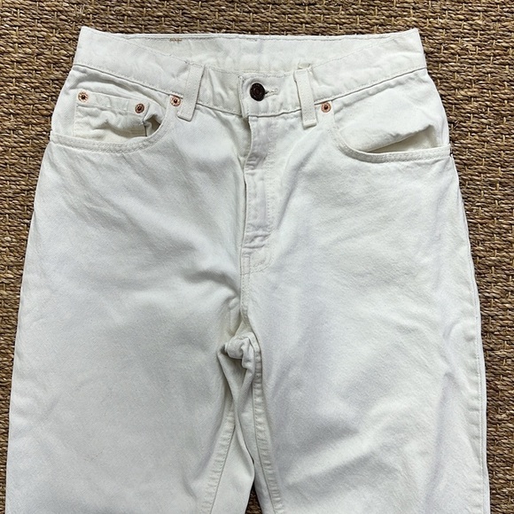 Vintage Levi 550 Jeans - Picture 3 of 15